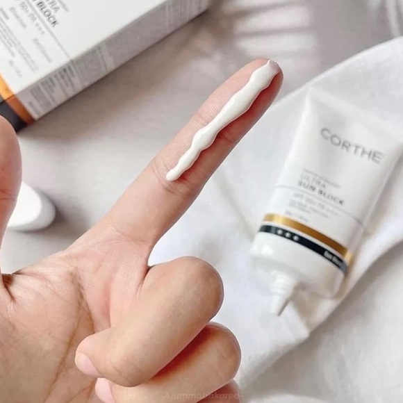 Corthe Dermo Protection Ultra Sun Block SPF50+ PA+++ 50g. - Picture 4 of 7